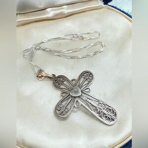 Vintage Silver Cross Pendant Necklace